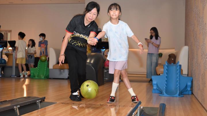 建造業保齡球家庭同樂日2026