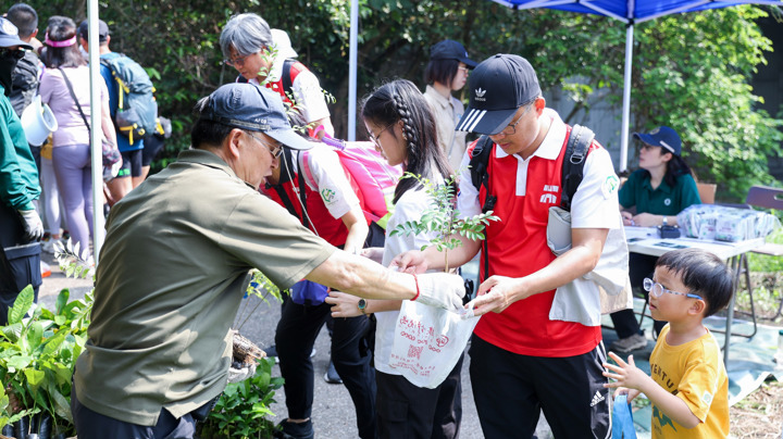 建造業郊野公園遠足植樹日2026